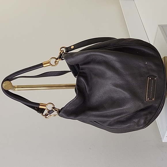 Marc Jacobs Leather Convertible Hobo Shoulder Bag - Picture 4 of 16